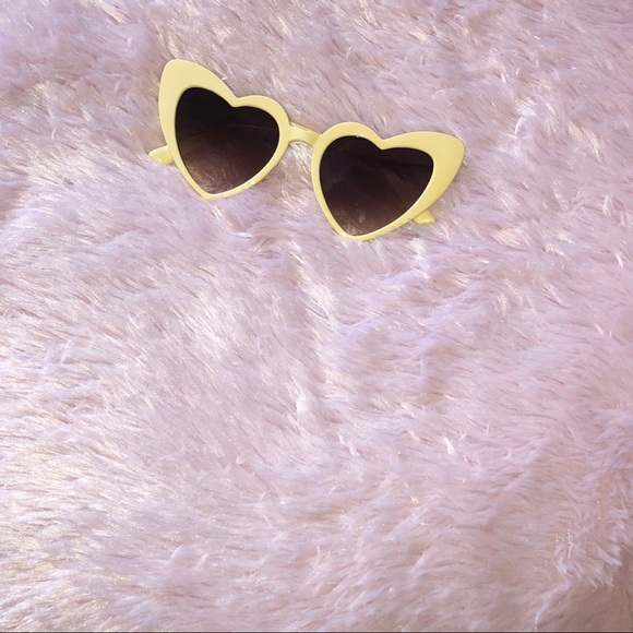Retro Tan & Brown Gradient Heart Cat Eye Glasses - Picture 1 of 4